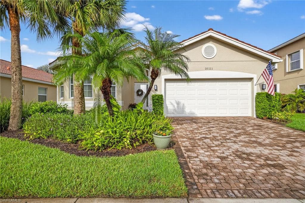 10111 Mimosa Silk DR FORT MYERS, FL 33913