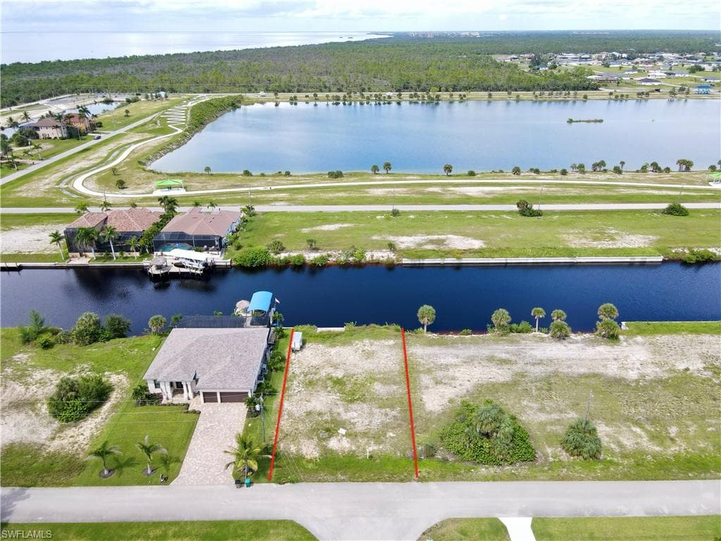 4601 NW 35th TER CAPE CORAL, FL 33993
