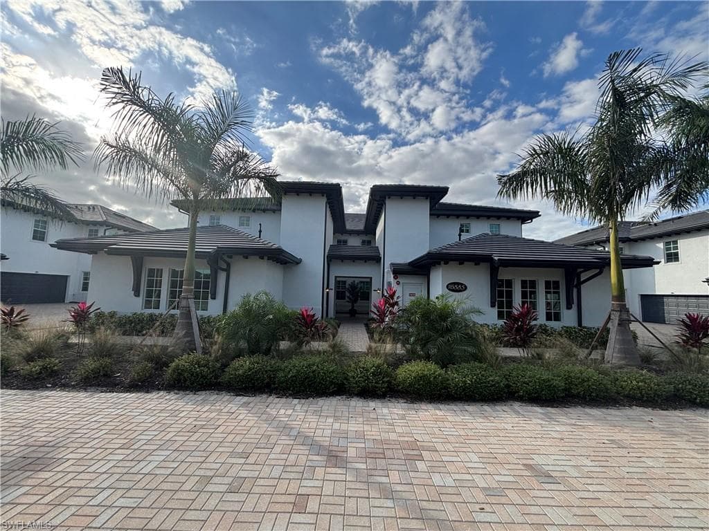 16885 Fairgrove Way 6-201 NAPLES, FL 34110