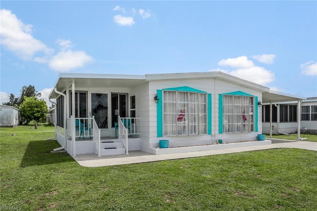 2782 Wedgewood DR NORTH FORT MYERS, FL 33917