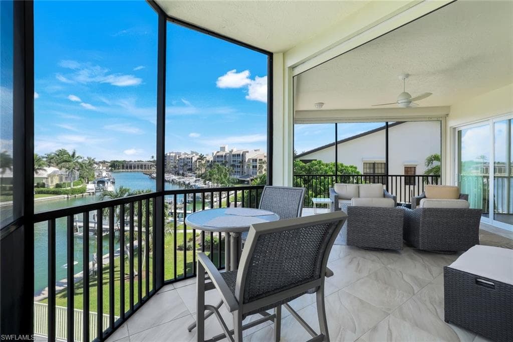 851 Collier CT 3 MARCO ISLAND, FL 34145