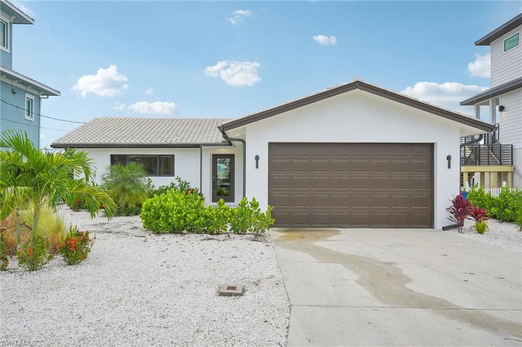 268 Ibis ST FORT MYERS BEACH, FL 33931