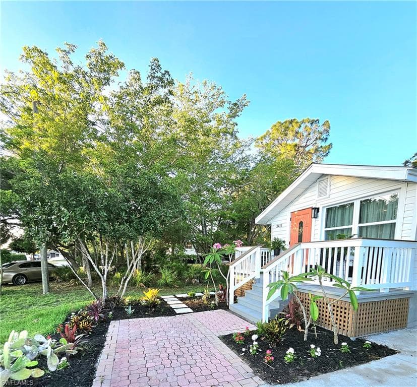 3411 Basin ST NAPLES, FL 34112