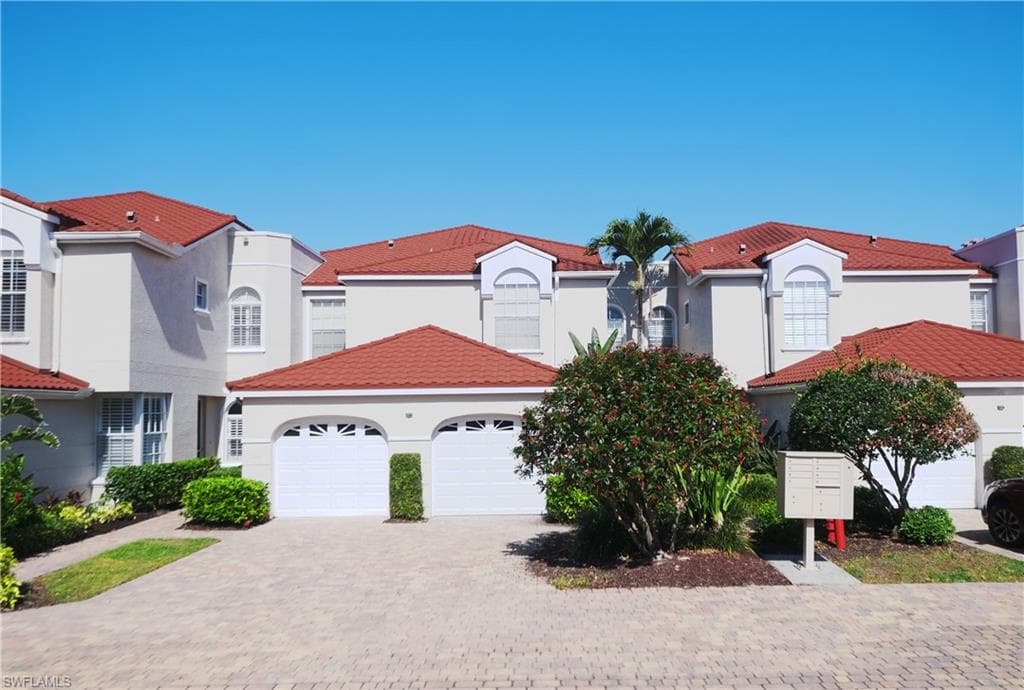 1510 Clermont DR 103 NAPLES, FL 34109