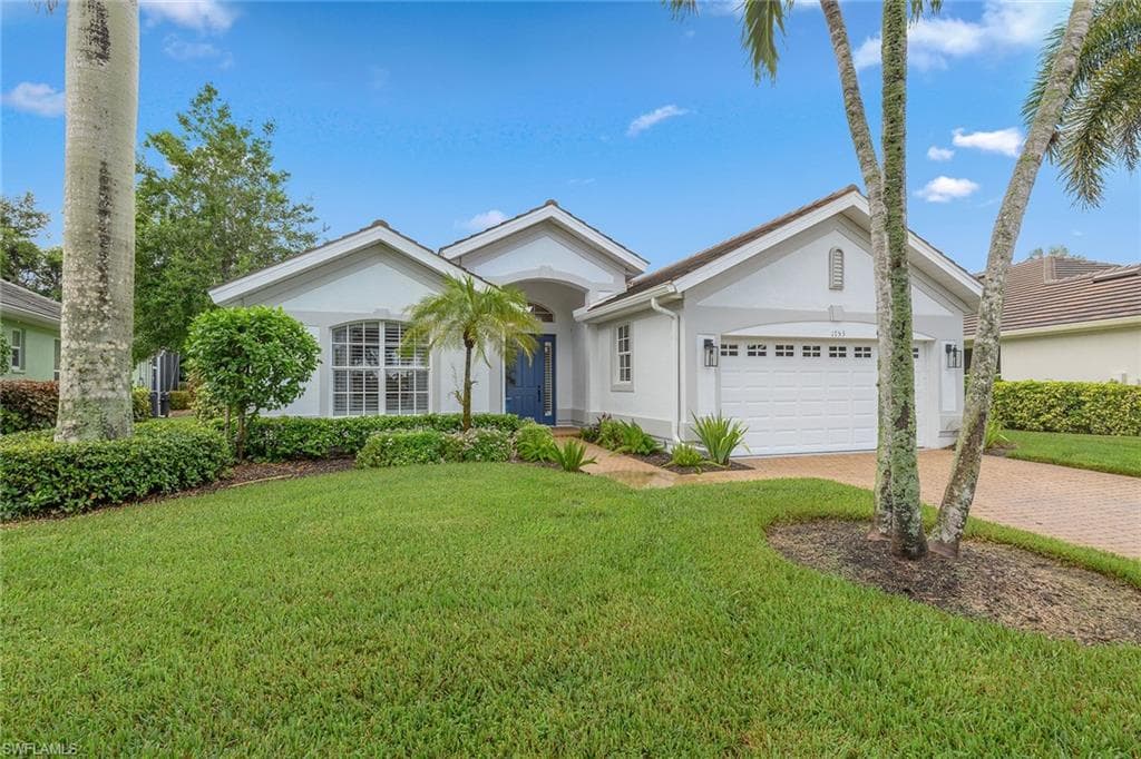 1753 Winding Oaks WAY NAPLES, FL 34109