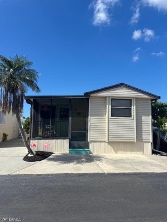16300 Falstaff LN 427 FORT MYERS, FL 33908