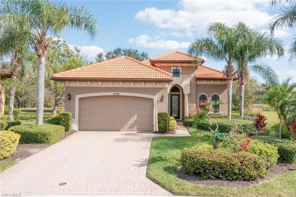 8688 Mercado CT FORT MYERS, FL 33912