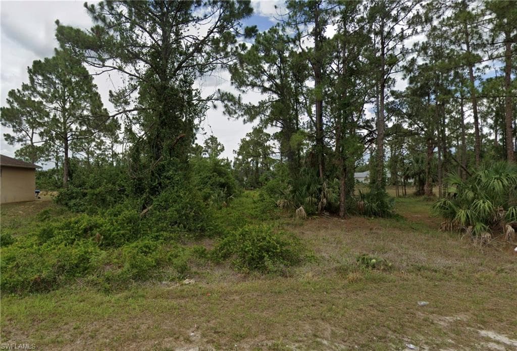 2910 16th ST W LEHIGH ACRES, FL 33971