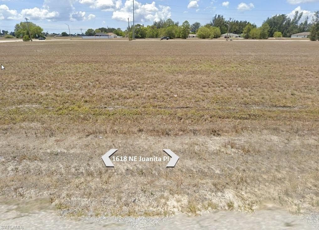 1618 NE Juanita PL CAPE CORAL, FL 33909
