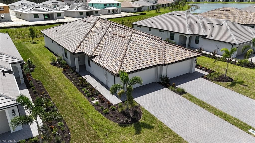 19609 Hinkley DR ESTERO, FL 33928