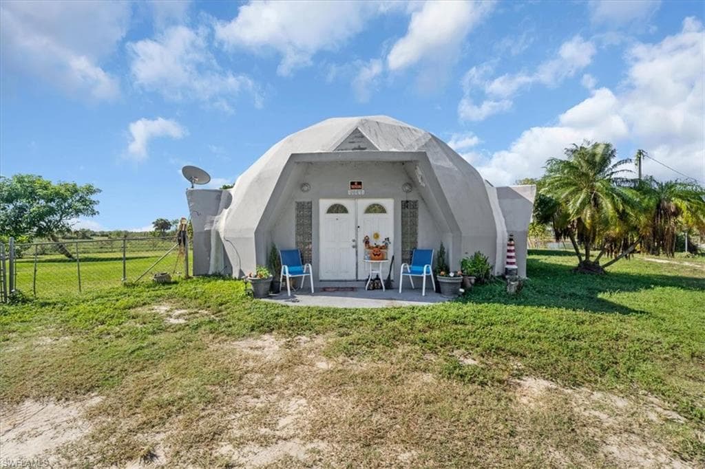 15871 Huffmaster RD NORTH FORT MYERS, FL 33917