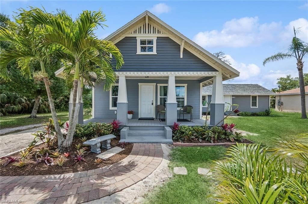 1926 Collier AVE FORT MYERS, FL 33901