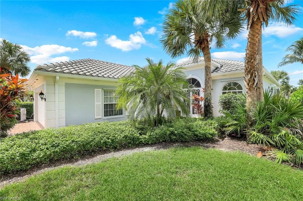 2984 Gilford WAY NAPLES, FL 34119