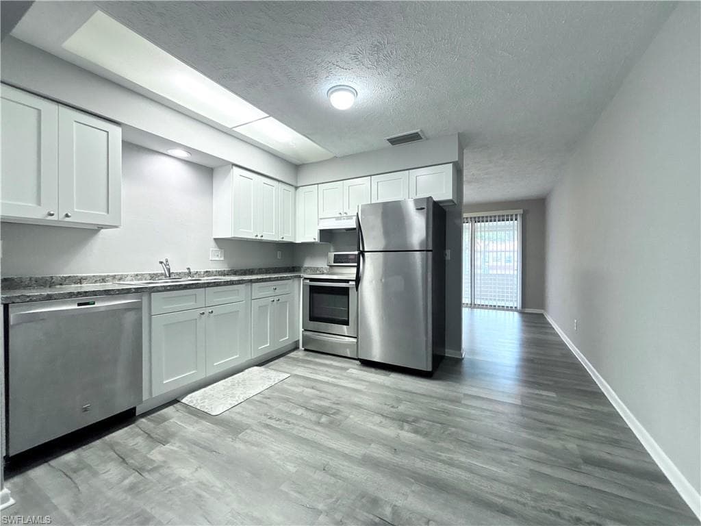 1103 SE 46th LN B CAPE CORAL, FL 33904