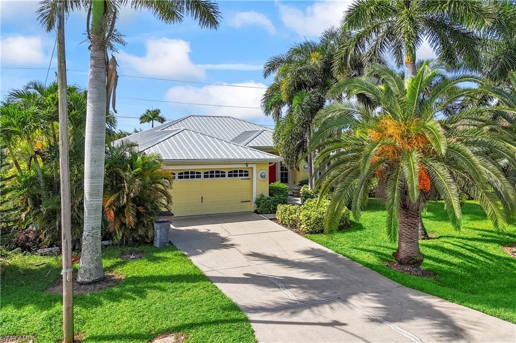 2030 NE 25th TER CAPE CORAL, FL 33909