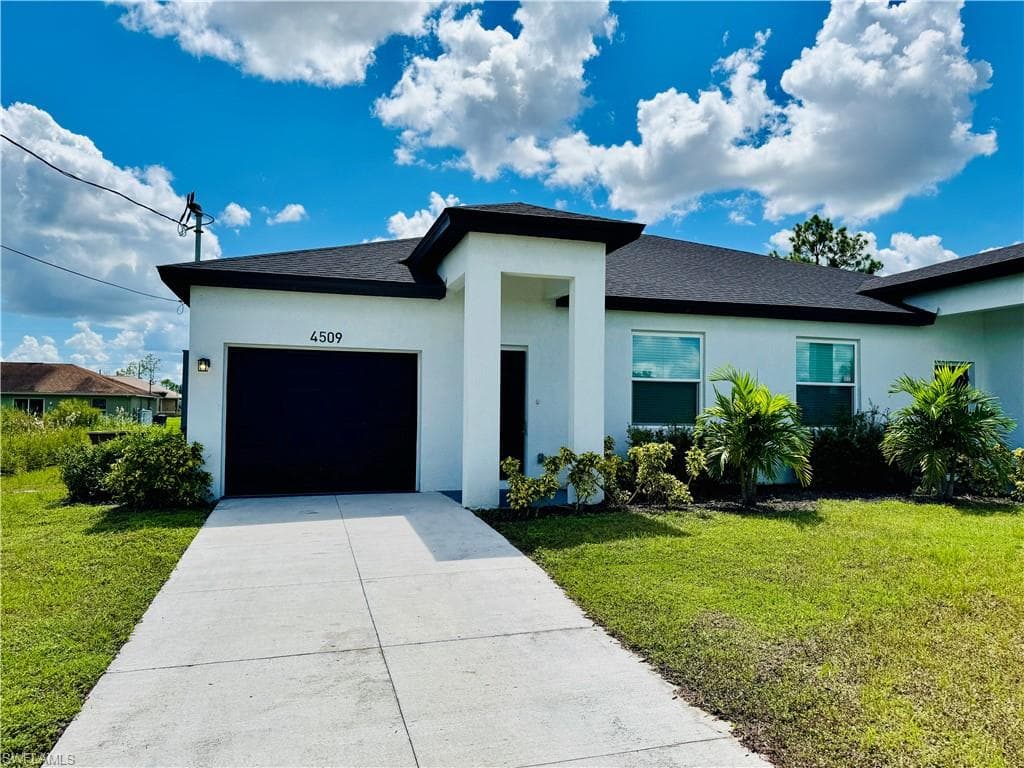 4509 21st ST SW LEHIGH ACRES, FL 33973