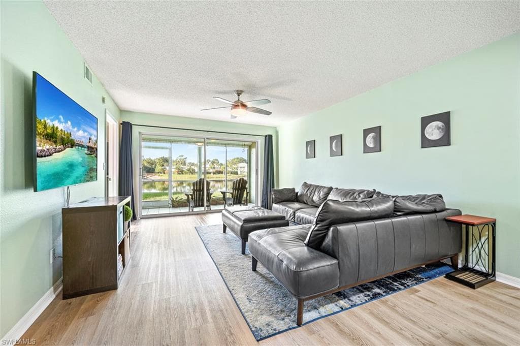 885 New Waterford DR U101 NAPLES, FL 34104
