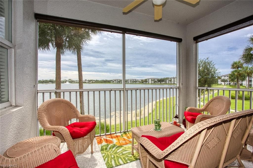 10361 Butterfly Palm DR 727 FORT MYERS, FL 33966