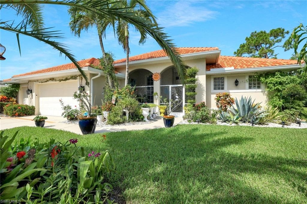 186 Muirfield CIR NAPLES, FL 34113