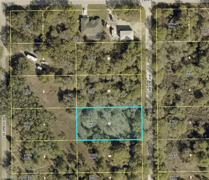 1317 Canton AVE LEHIGH ACRES, FL 33972