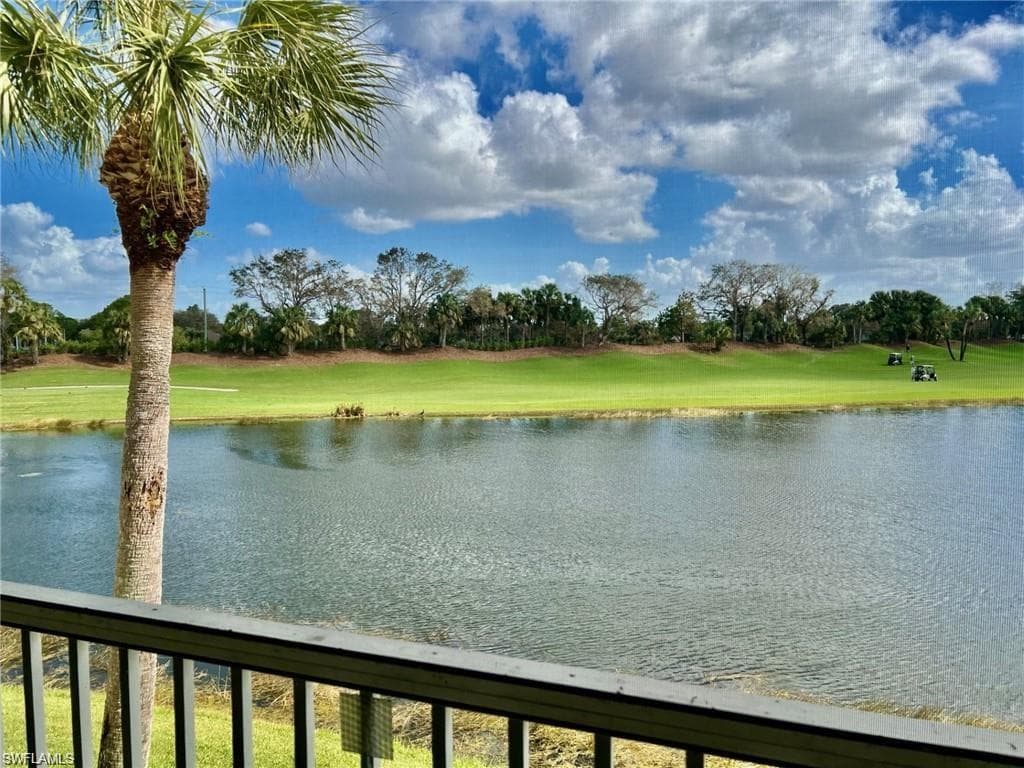 2290 Carrington CT 202 NAPLES, FL 34109