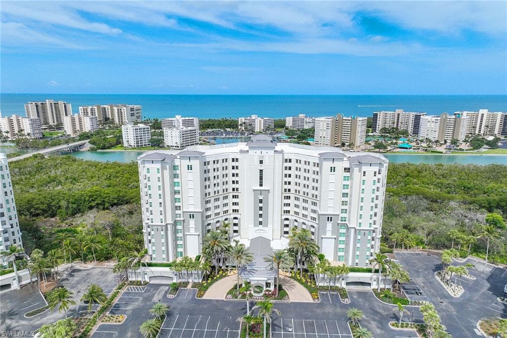 315 Dunes BLVD 801 NAPLES, FL 34110