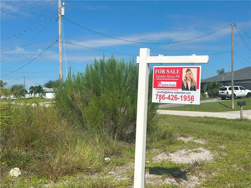 316 NW 19th ST CAPE CORAL, FL 33993