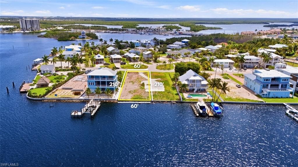 922 San Carlos DR FORT MYERS BEACH, FL 33931
