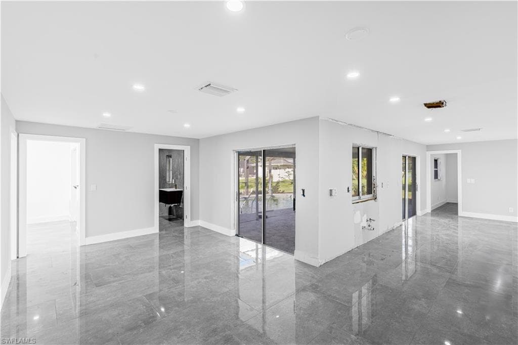 1741 SE 29th LN CAPE CORAL, FL 33904