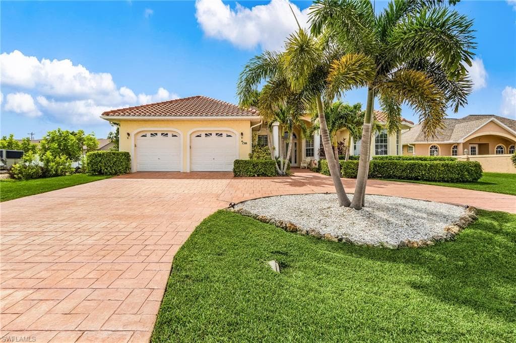 5036 SW 8th PL CAPE CORAL, FL 33914