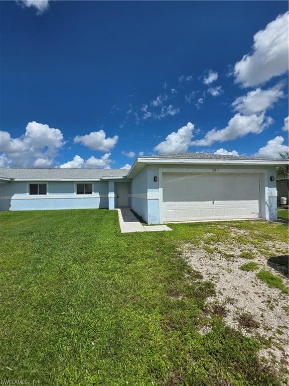 2011 Park RD LEHIGH ACRES, FL 33971