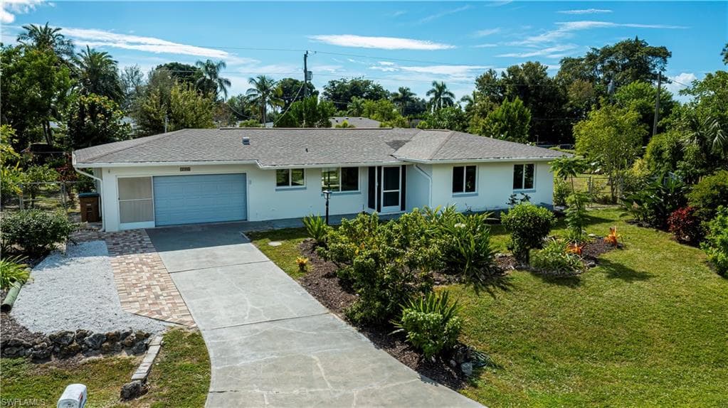 1306 SE 43rd TER CAPE CORAL, FL 33904