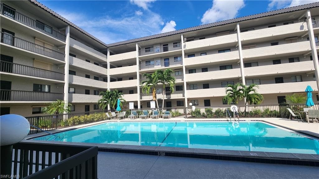 2121 Collier AVE 107 FORT MYERS, FL 33901
