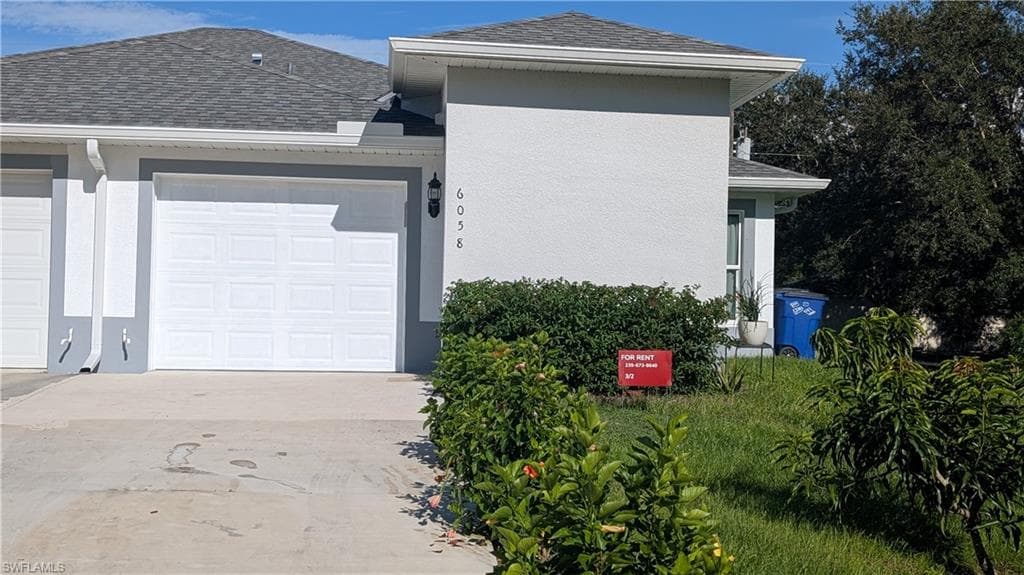 6058 Lacota AVE FORT MYERS, FL 33905