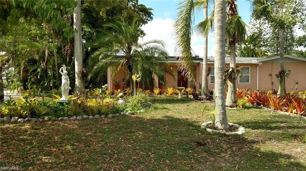 307 W Oregon RD W LEHIGH ACRES, FL 33936
