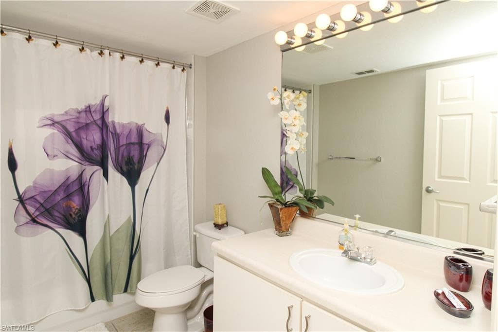 8287 Key Royal LN 1531 NAPLES, FL 34119