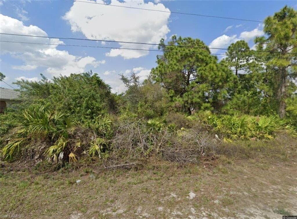 3004 8th ST W LEHIGH ACRES, FL 33971