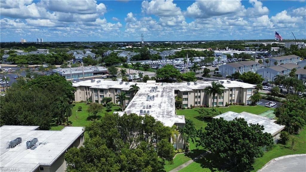 2264 Winkler AVE 107 FORT MYERS, FL 33901