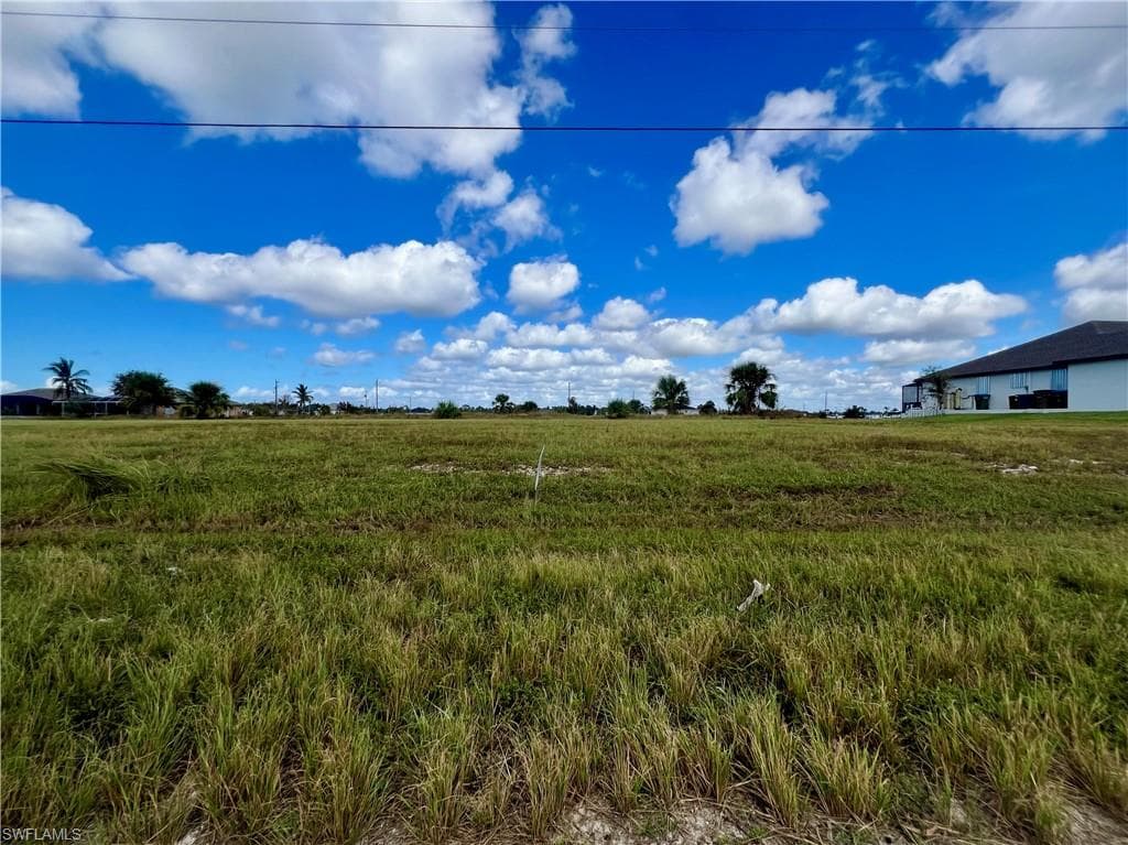 4103 NW 39th ST CAPE CORAL, FL 33993