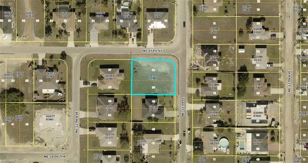 1420 NE 12th PL CAPE CORAL, FL 33909