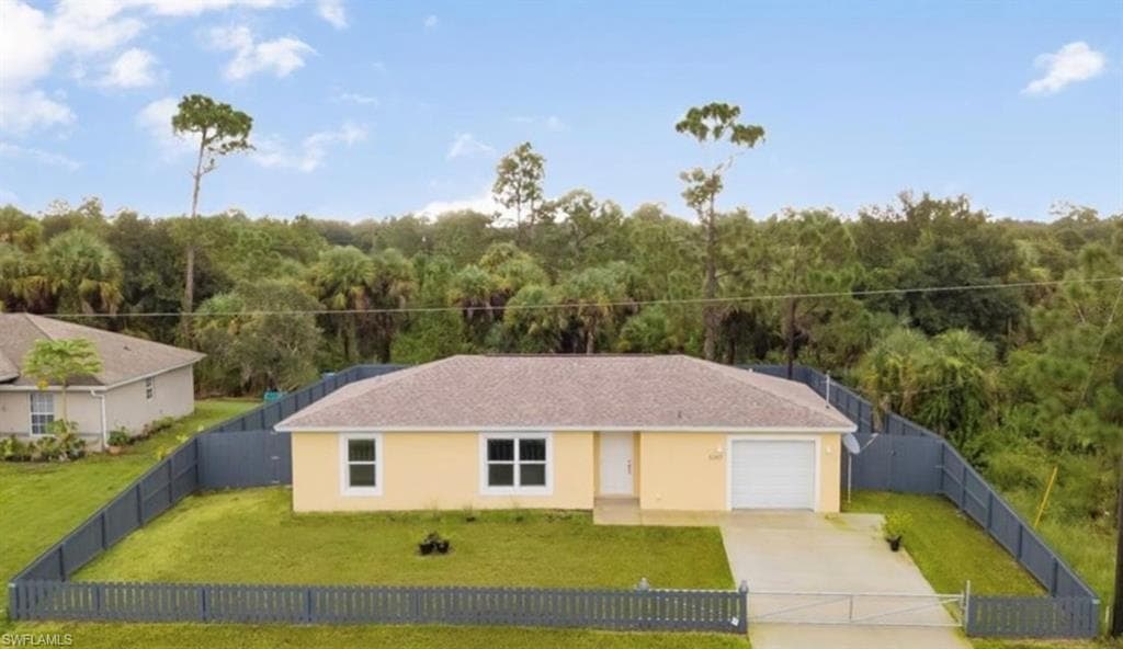 5007 Early LN LABELLE, FL 33935