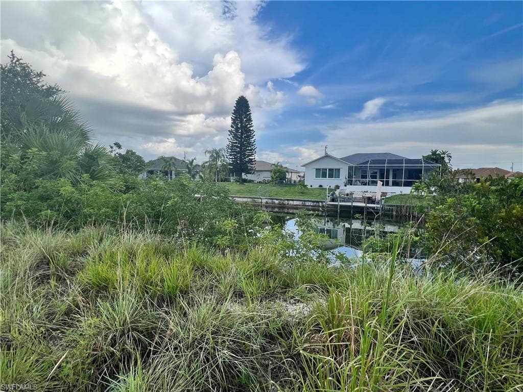 1414 NE 20th ST CAPE CORAL, FL 33909