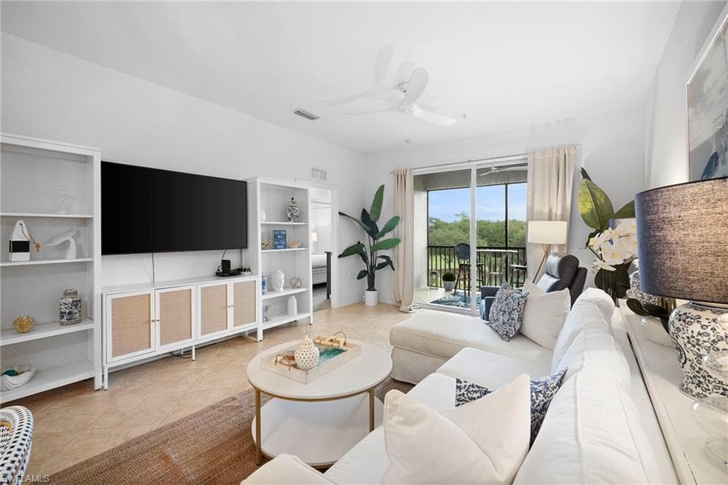 10345 Heritage Bay BLVD 2044 NAPLES, FL 34120