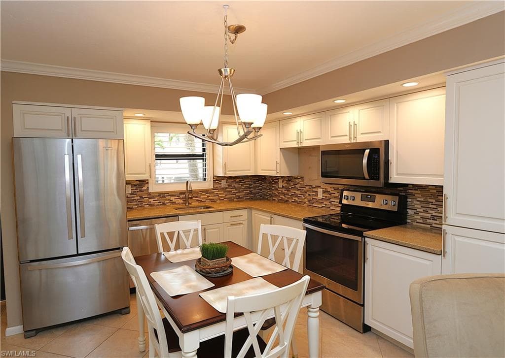 1015 Anglers CV G203 MARCO ISLAND, FL 34145