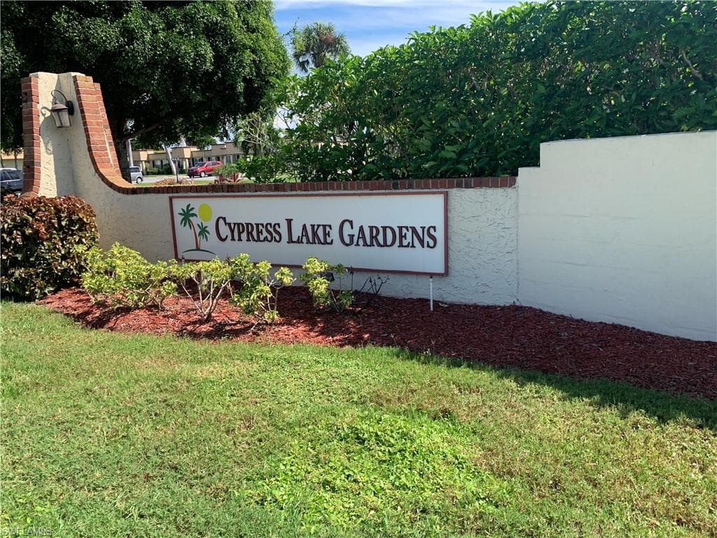 80 Mallard CT FORT MYERS, FL 33919