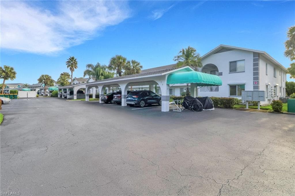 164 Belina DR 8 NAPLES, FL 34104