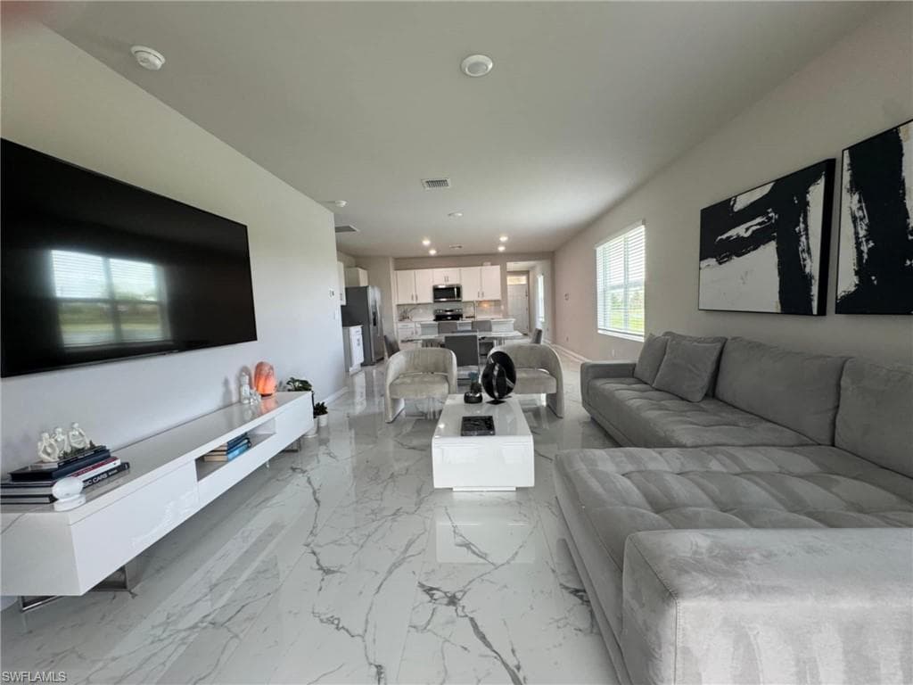 2876 Star Coral DR NORTH FORT MYERS, FL 33903