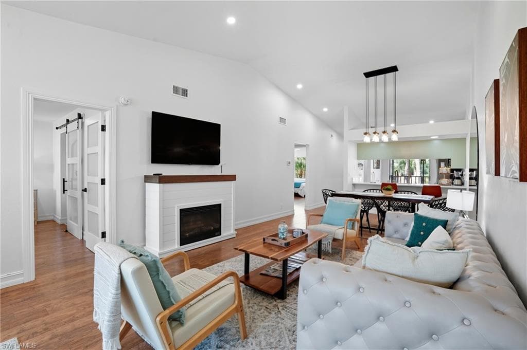 4040 Ice Castle WAY 2802 NAPLES, FL 34112