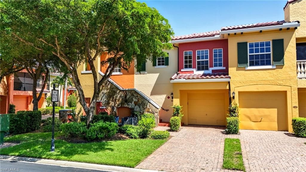 22321 Piazza Doria LN 202 ESTERO, FL 33928