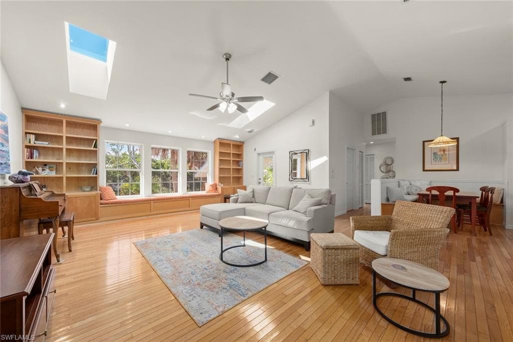 1846 Farm TRL SANIBEL, FL 33957